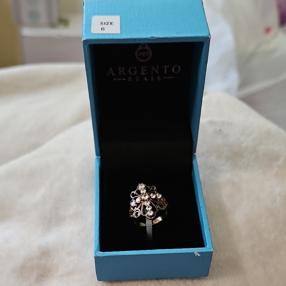 Argento Reale Womens Rhinestone Cross Bronze Tone Floral Design Ring Size 6